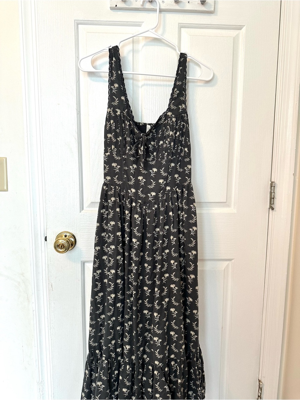 American Eagle Outfitters Black Floral Tie-Front Maxi Dress